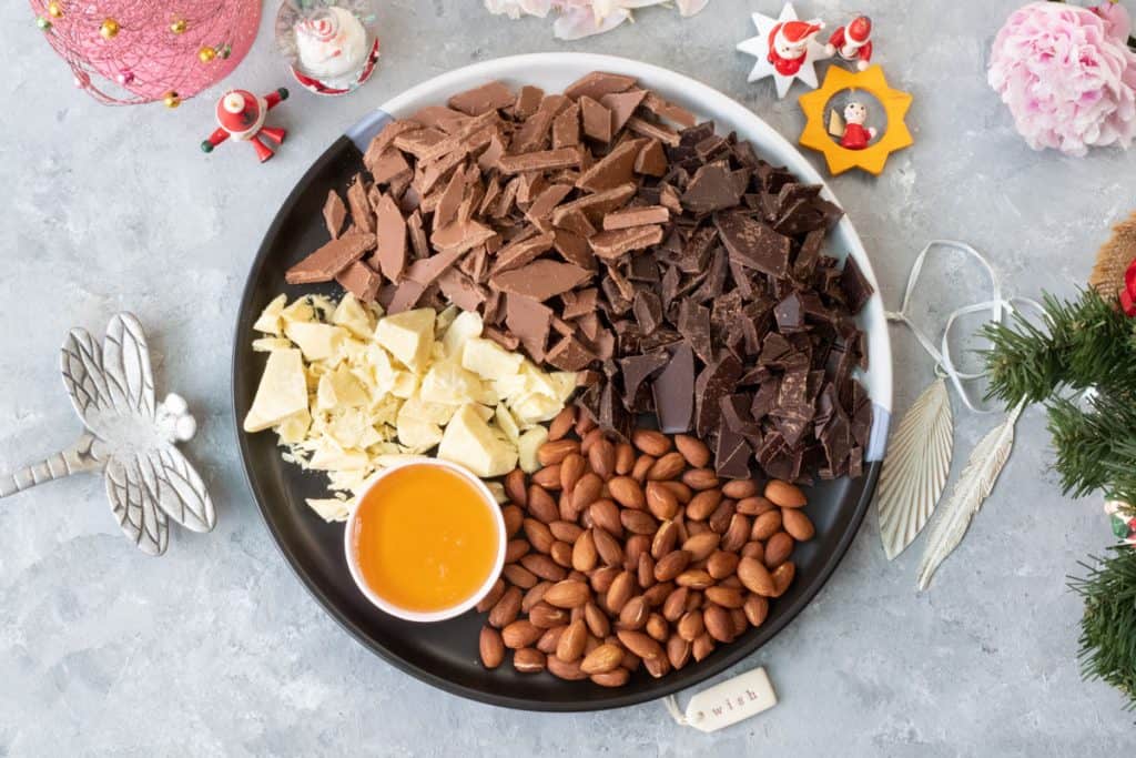 Turrón de chocolate ingredients